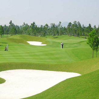 KHÁM PHÁ NHỮNG SÂN GOLF Ở HÀ NỘI ĐẸP ĐẾN CHOÁNG NGỢP